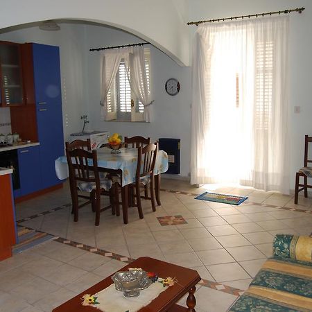 Appartamento Al Mare Cusumano Trappeto  Rum bild