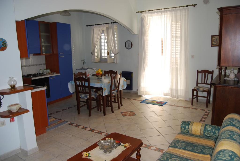 Appartamento Al Mare Cusumano Trappeto  Rum bild